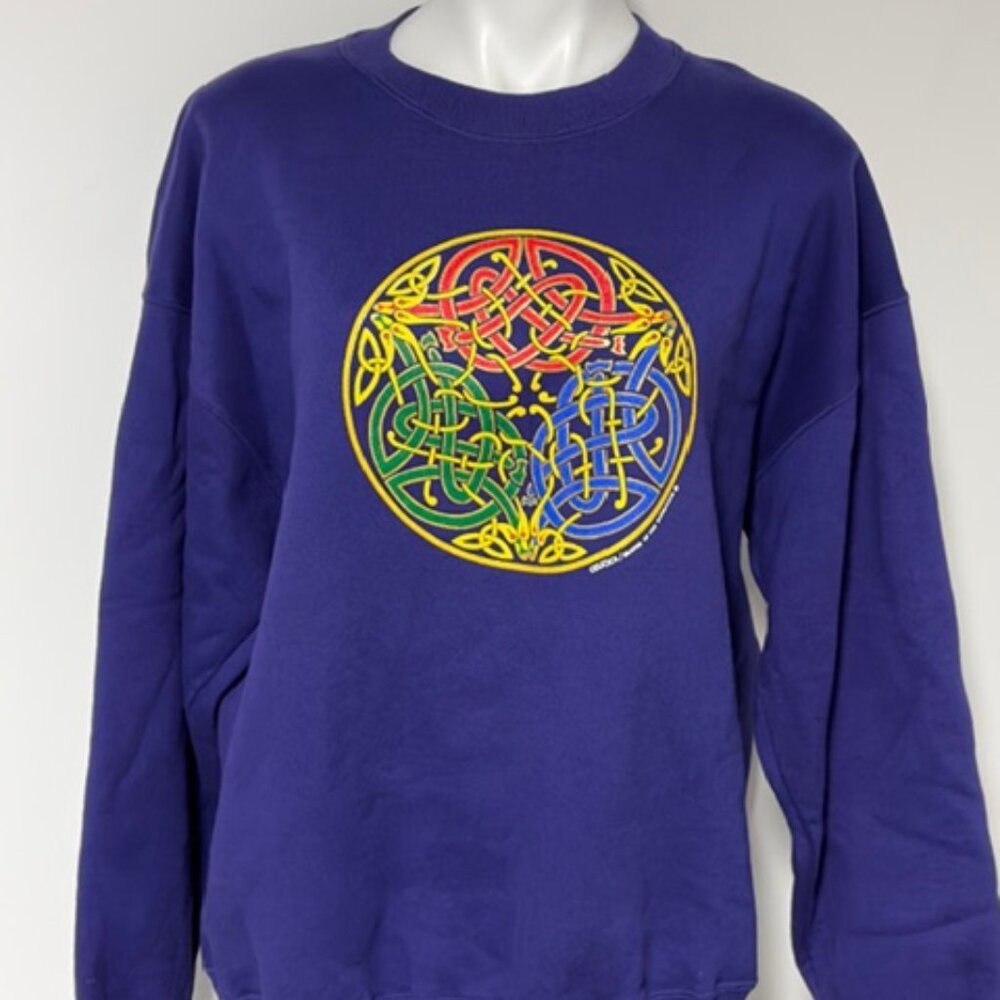 VTG 90s PURPLE CELTICA ISLANDS OF THE BARBARIANS SWEATSHIRT SIZE XL